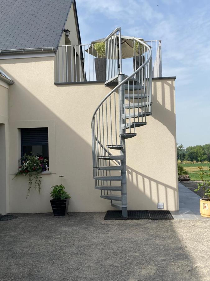 Appartement Lu'Ermael Avec Vue Mont Saint Michel Courtils ภายนอก รูปภาพ